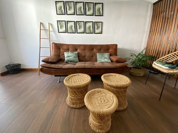 Décorer une grande maison avec un petit budget : astuces et idées